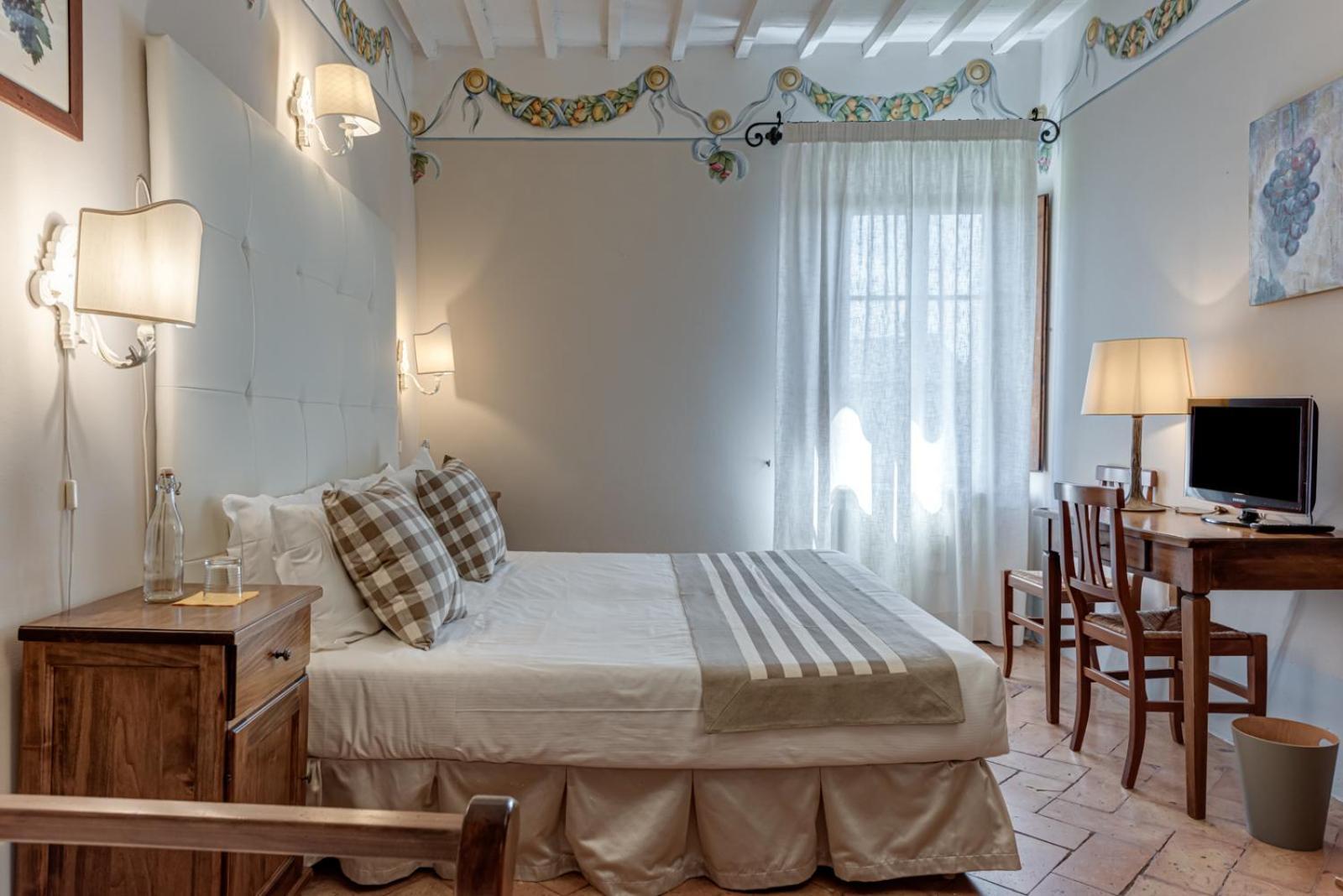 Torre Camaldoli B&B - Borgo Capitano Collection - Albergo Diffuso Сан-Куйрико-д'Орча Экстерьер фото